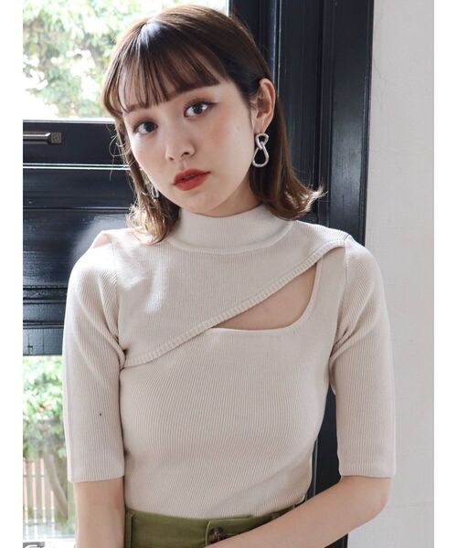 MURUA(ムルーア)の「変形ネックタートルニット(ニット/セーター・レディース・ブラック/ブラウン/アイボリー/モカ・FREE)」の14枚目の写真