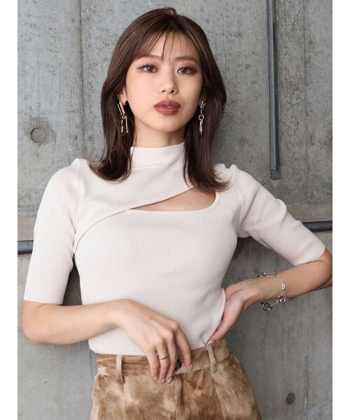 MURUA(ムルーア)の「変形ネックタートルニット(ニット/セーター・レディース・ブラック/ブラウン/アイボリー/モカ・FREE)」の19枚目の写真