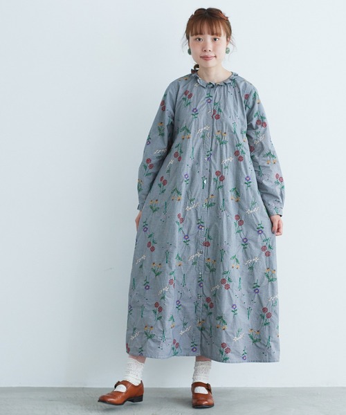 chambre de charme(シャンブルドゥシャーム)の「cdc お花図鑑刺繍 タック衿ワンピース(ワンピース・レディース・チェック・FREE)」の22枚目の写真