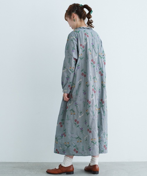 chambre de charme(シャンブルドゥシャーム)の「cdc お花図鑑刺繍 タック衿ワンピース(ワンピース・レディース・チェック・FREE)」の17枚目の写真