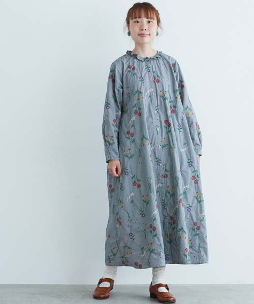 chambre de charme(シャンブルドゥシャーム)の「cdc お花図鑑刺繍 タック衿ワンピース(ワンピース・レディース・チェック・FREE)」の14枚目の写真
