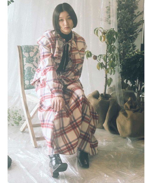 merry jenny（メリージェニー）の「woodヒールミドルブーツ（ブーツ・レディース・ブラック/ライトブルー/ベージュ/ダークブラウン・MEDIUM/LARGE）」の16枚目の写真