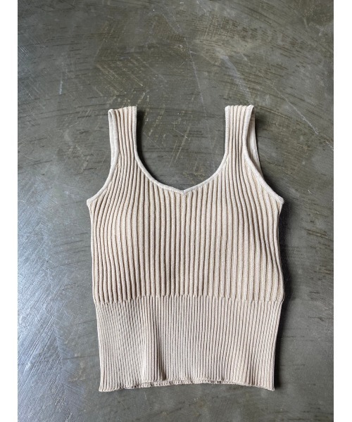 TRUNC（トランクエイティーエイト）の「Switch Knitting TOPS（タンクトップ・レディース・ブラック/ブラウン/ベージュ・FREE）」の17枚目の写真