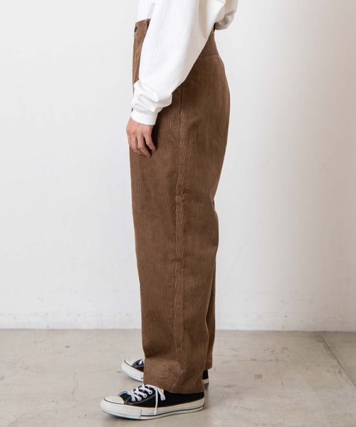 WEGO(ウィゴー)の「WEGO/コーデュロイワイドパンツ(チノパンツ・メンズ・ブラック/ベージュ・MEDIUM/LARGE)」の21枚目の写真
