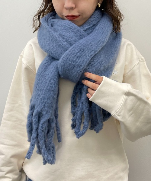 CAPRICIEUX LE'MAGE（カプリシューレマージュ）の「リサイクルフリンジストール（マフラー・レディース・アイボリー/ライトグレー/セージグリーン/ブルー・ONE SIZE）」の16枚目の写真