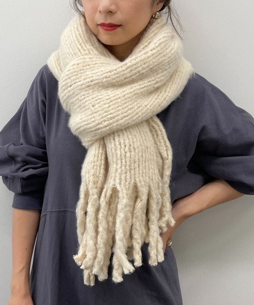 CAPRICIEUX LE'MAGE（カプリシューレマージュ）の「リサイクルフリンジストール（マフラー・レディース・アイボリー/ライトグレー/セージグリーン/ブルー・ONE SIZE）」の20枚目の写真