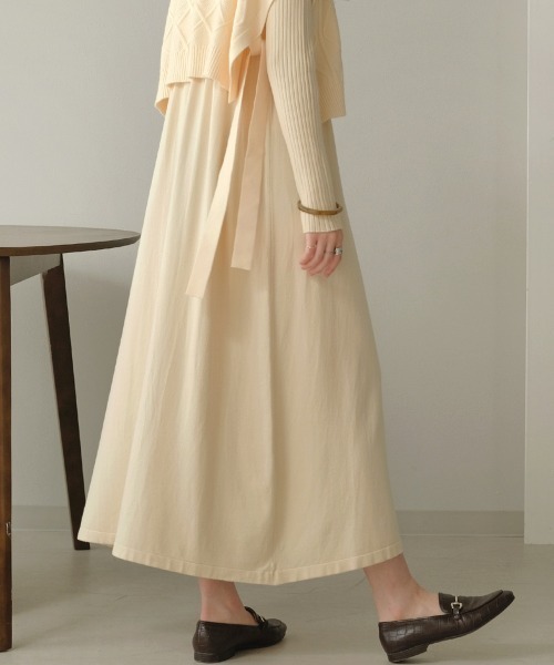 Bab（バブ）の「ケーブルトップ＆タートルニットワンピースセット（ワンピース・レディース・アイボリー/チャコールグレー/モカ/ライトブルー・38）」の19枚目の写真