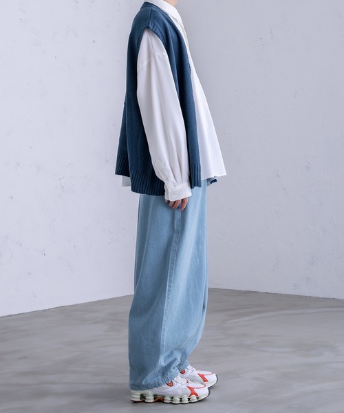 Adoon plain（アドーンプレーン）の「【Adoon plain】ニットベスト（ベスト・メンズ・ベージュ/ダークブルー・LARGE/MEDIUM）」の11枚目の写真