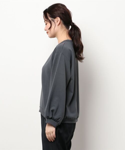 reca（レカ）の「ボリュームスリーブショート丈プルオーバー（Tシャツ/カットソー・レディース・ブラック/チャコールグレー/モカ・FREE）」の5枚目の写真