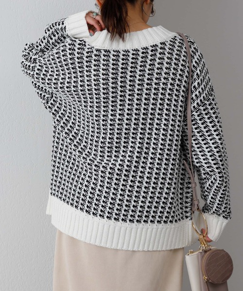 COLONY 2139（コロニートゥーワンスリーナイン）の「綿アクリルバイカラージャガードニットカーディガン（カーディガン/ボレロ・レディース・ブラック/オフホワイト・FREE）」の6枚目の写真