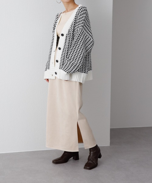 COLONY 2139（コロニートゥーワンスリーナイン）の「綿アクリルバイカラージャガードニットカーディガン（カーディガン/ボレロ・レディース・ブラック/オフホワイト・FREE）」の8枚目の写真