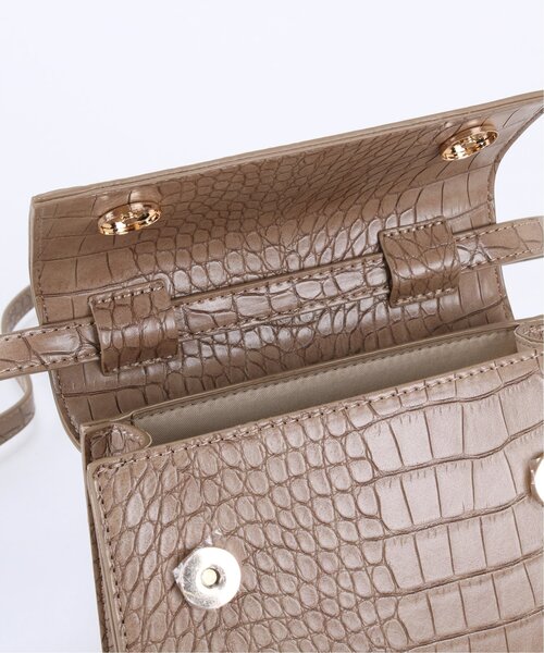 RAY CASSIN（レイカズン）の「型押しフラップショルダーバッグ（ボストンバッグ・レディース・ブラック/ベージュ/キナリ・FREE）」の10枚目の写真