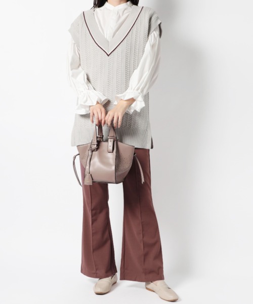 LITTLE ACCESSORIES（リトルアクセサリーズ）の「マルチWAY　パンチングバッグ（ショルダーバッグ・レディース・ブラック/グレイッシュベージュ/ライトイエロー・フリー）」の10枚目の写真