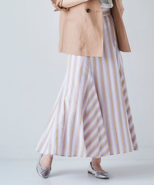 le.coeur blanc(ルクールブラン)の「ドビーストライプフレアスカート(スカート・レディース・パープル系その他/イエロー系その他・38)」の7枚目の写真