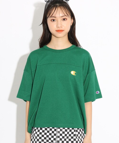 Champion(チャンピオン)の「【Champion/チャンピオン】バックカレッジTシャツ(Tシャツ/カットソー・キッズ・オフホワイト/グリーン・15 /14/16)」の3枚目の写真