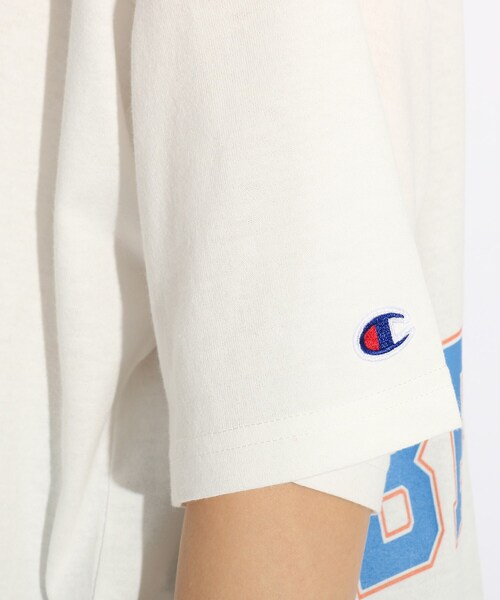 Champion(チャンピオン)の「【Champion/チャンピオン】バックカレッジTシャツ(Tシャツ/カットソー・キッズ・オフホワイト/グリーン・15 /14/16)」の11枚目の写真