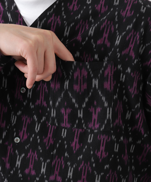 B.C STOCK(ベーセーストック)の「INDIA FAB. IKAT ジャガード シャツカーディガン(シャツ/ブラウス・メンズ・パープル/ネイビー/ブラウン・MEDIUM/LARGE)」の12枚目の写真