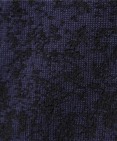 EDIFICE（エディフィス）の「◇グラデーションジャガード　クルーネックニット（ニット/セーター・メンズ・ホワイト/ブルー・46/48/44）」の9枚目の写真