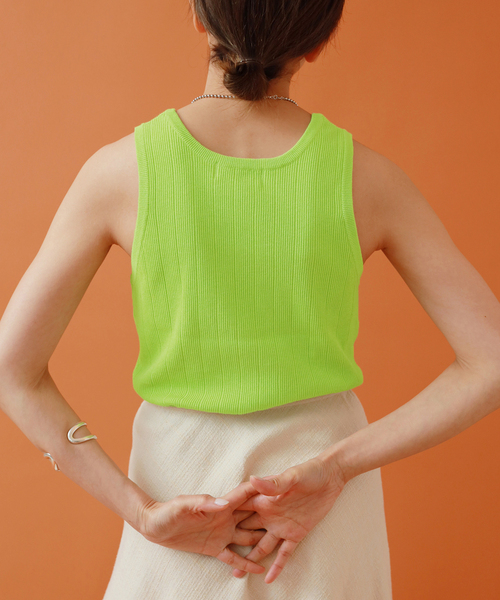IENA（イエナ）の「maison 撚り杢アメスリタンクトップ（タンクトップ・レディース・ブラウン/ライトグリーン・FREE）」の4枚目の写真