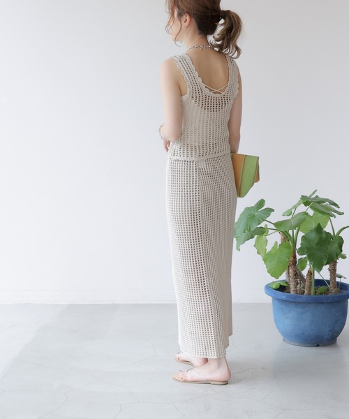 frames RAY CASSIN(フレームスレイカズン)の「WEB限定. メッシュニットスカート(スカート・レディース・ブルー/キナリ・FREE)」の7枚目の写真