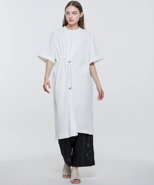 UJOH（ウジョー）の「【UJOH/(ウジョー)】ドローコードワンピース U772-T05-021（ワンピース・レディース・ホワイト/ダークグレー/ブラック・2）」の14枚目の写真