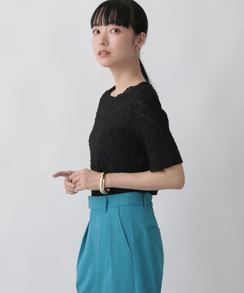 LOWRYS FARM(ローリーズファーム)の「シャーリングTシャツ 349140(Tシャツ/カットソー・レディース・ブルー/アイボリー/ブラック・FREE)」の21枚目の写真