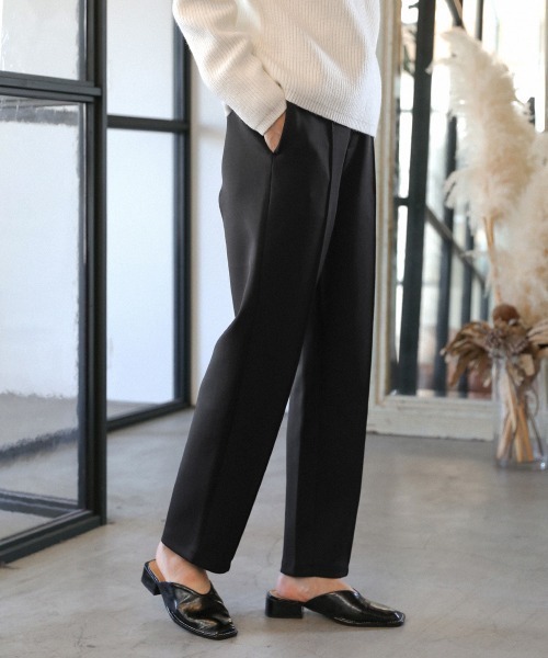 Bou Jeloud（ブージュルード）の「ダンボールピンタックカラーパンツ（その他パンツ・レディース・ブラック/ベージュ/イエロー/ブルー・FREE）」の2枚目の写真