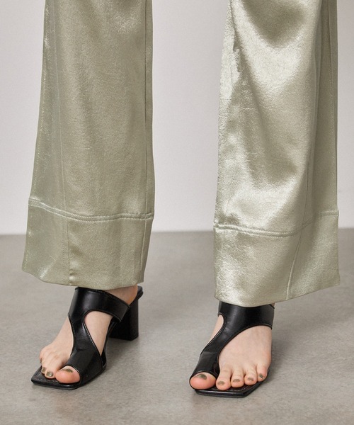 PUBLIC TOKYO（パブリックトウキョウ）の「クレーターサテンストレートパンツ/ウォッシャブル（その他パンツ・レディース・ブラック/ライム・FREE）」の20枚目の写真