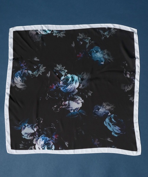 ANPAS(アンパス)の「Total Pattern Print Scarf/総柄プリント リング付きスカーフ(バンダナ/スカーフ・メンズ・ホワイト系その他/ブラック系その他/グレー系その他/ブルー系その他/ブラック系その他2/ブルー系その他2・FREE)」の21枚目の写真