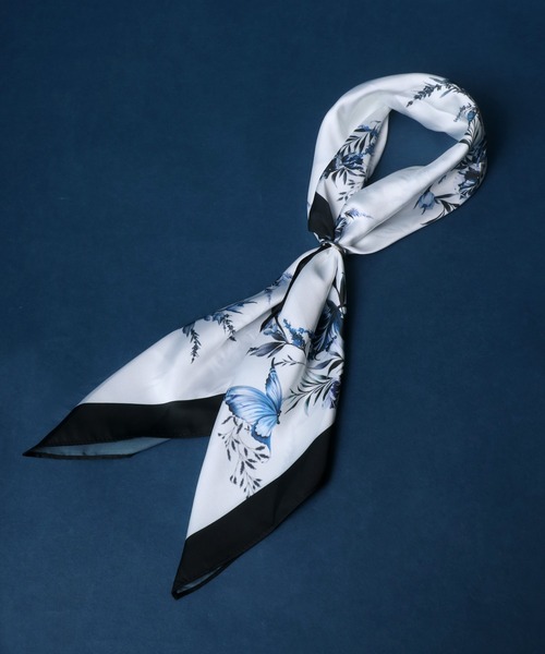 ANPAS（アンパス）の「Total Pattern Print Scarf/総柄プリント リング付きスカーフ（バンダナ/スカーフ・メンズ・ホワイト系その他/ブラック系その他/グレー系その他/ブルー系その他/ブラック系その他2/ブルー系その他2・FREE）」の19枚目の写真