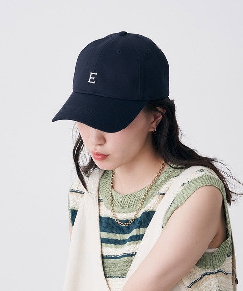 earth music&ecology(アースミュージックアンドエコロジー)の「エンブロイダリーロゴキャップ(キャップ・レディース・ベージュ/ネイビー/グリーン/ボルドー・FREE)」の3枚目の写真