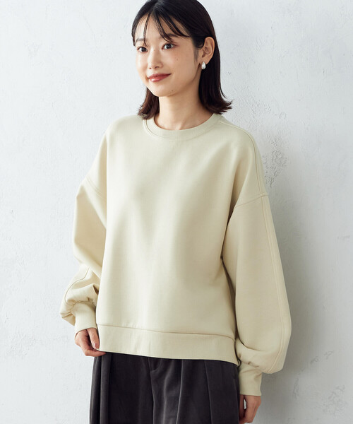 COMME CA ISM(コムサイズム)の「ダンボールニット トレーナー(スウェット・レディース・ブラック/ブルー/ライトイエロー/グレイッシュベージュ・MEDIUM/LARGE)」の9枚目の写真