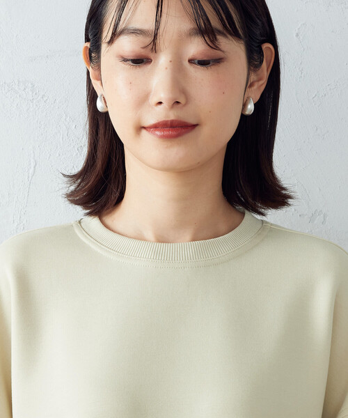 COMME CA ISM(コムサイズム)の「ダンボールニット トレーナー(スウェット・レディース・ブラック/ブルー/ライトイエロー/グレイッシュベージュ・MEDIUM/LARGE)」の18枚目の写真