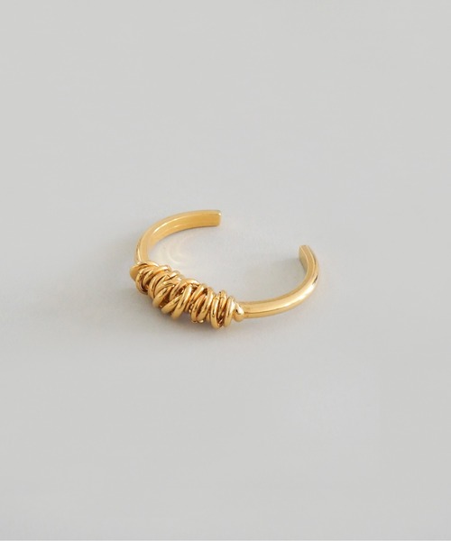 LAPUIS(ラピュイ)の「LAPUIS(ラピュイ)Coil Aroundバングル(バングル/リストバンド・レディース・シルバー/ゴールド/マルチ/ゴールド系その他/ピンクゴールド・FREE)」の12枚目の写真