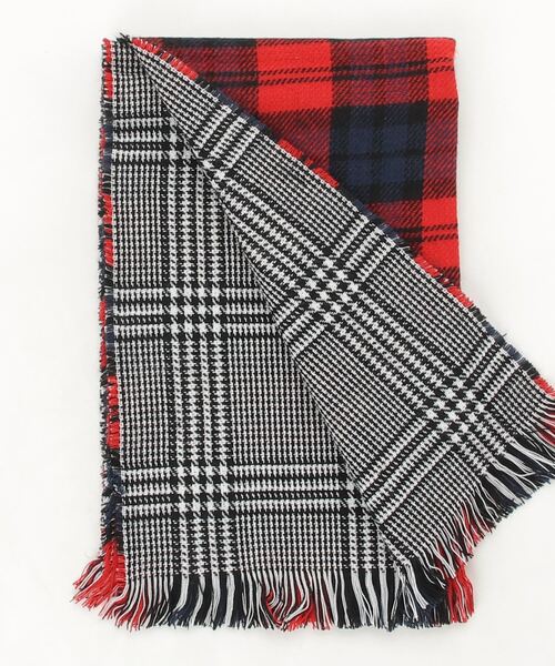 chumchum(チャムチャム)の「Quality 千鳥リバーシブルストール(ストール/ショール・レディース・ブラック系その他/オレンジ系その他/レッド/ブルー系その他・FREE)」の7枚目の写真