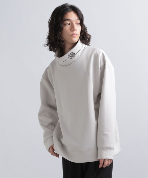 HARE（ハレ）の「ラインシシュウオフタートルスウェット(HARE)（スウェット・メンズ・ライトグレー/ブラック/バーガンディー/グレー系その他・FREE）」の3枚目の写真