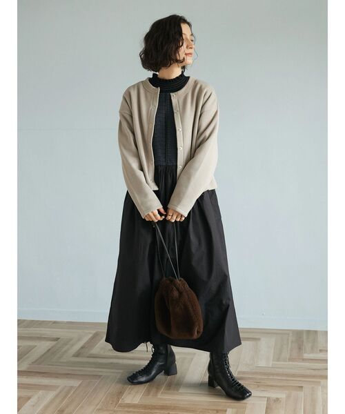 CRAFT STANDARD BOUTIQUE(クラフトスタンダードブティック)の「ニットフリースカーディガン(カーディガン/ボレロ・レディース・グレイッシュベージュ/アイボリー/ブラック/チャコールグレー・FREE)」の10枚目の写真