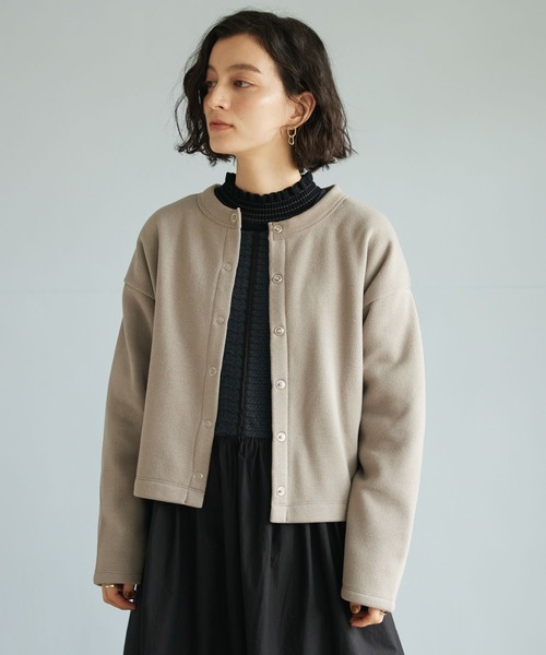 CRAFT STANDARD BOUTIQUE(クラフトスタンダードブティック)の「ニットフリースカーディガン(カーディガン/ボレロ・レディース・グレイッシュベージュ/アイボリー/ブラック/チャコールグレー・FREE)」の4枚目の写真