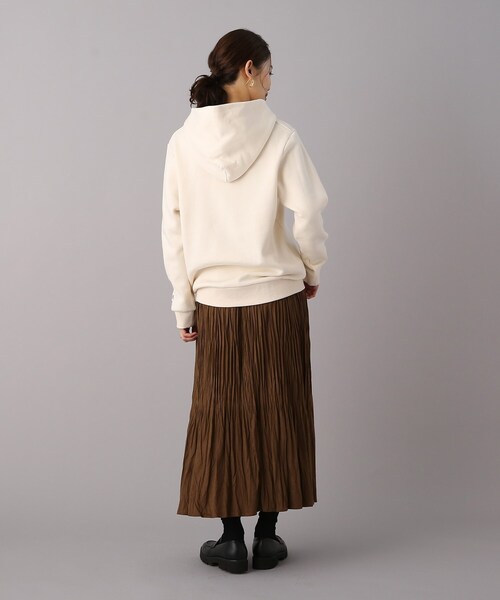 UNTITLED（アンタイトル）の「◆【WORLD for the World】ロゴプリントパーカー（パーカー・レディース・ブラック/チャコールグレー/ナチュラル・04/02/00）」の18枚目の写真