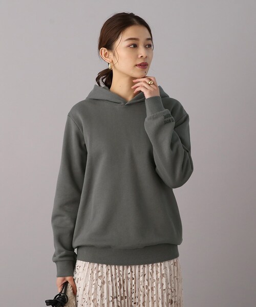 UNTITLED（アンタイトル）の「◆【WORLD for the World】ロゴプリントパーカー（パーカー・レディース・ブラック/チャコールグレー/ナチュラル・04/02/00）」の20枚目の写真