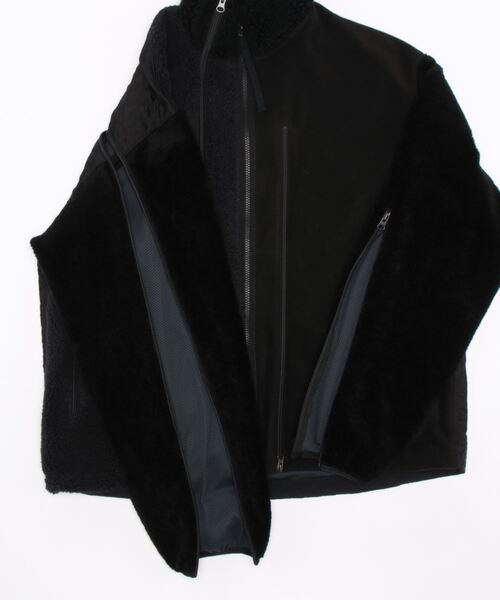 soe(ソーイ)の「Soe/ソーイ/Patchwork Boa Jacket(その他アウター・メンズ・ブラック/ベージュ・2)」の5枚目の写真