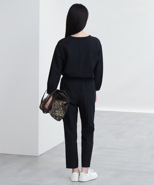 INDIVI(インディヴィ)の「◆【ウエストゴム/SETUP可能】プルオンテーパードパンツ(その他パンツ・レディース・ブラック/アイボリー系5/ネイビー・17/19/03/15 /12/36/40/38/13/05)」の22枚目の写真