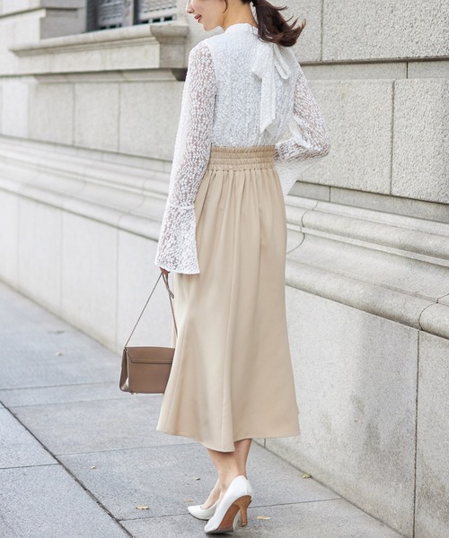 tocco closet(トッコ クローゼット)の「後ろリボン付きベルスリーブレースドッキングワンピース(ワンピース・レディース・ブラック/ベージュ・M)」の10枚目の写真