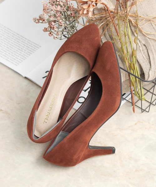 LibertyDoll（リバティードール）の「ポインテッドトゥ8cmピンヒールパンプス（パンプス・レディース・ホワイト系その他3/ブラック系その他5/グレー系その他/ベージュ系その他2/ホワイト/その他1/アイボリー/ゴールド/モスグリーン/イエロー系その他/ブルー系その他2/パープル/ブラック系その他6/ブラック系その他2/ブラック系その他4/グレイッシュベージュ/ピンクゴールド/ブラウン/キャメル/ゴールド系その他/ブラック系その他3/ベージュ/ブルー系その他/ブラック系その他7/ベージュ系その他3/ピンク/ブラウン系その他2/ピンクベージュ/ダークブラウン/シルバー系その他/グレー/ゼブラ/ブラウン系その他/グリーン系その他/レオパード/ワイン/ベージュ系その他/ブラック/オレンジ/マスタード/ネイビー/パイソン/ブラック系その他/ホワイト系その他2/ピンク系その他/チェック/サックスブルー/シルバー/レッド/その他/ライトブルー/ゴールド系その他2/その他2/ライトグリーン/ロイヤルブルー/ホワイト系その他/シルバー系その他2・M/LL/L/SS/XXS/4L/S/3L）」の16枚目の写真