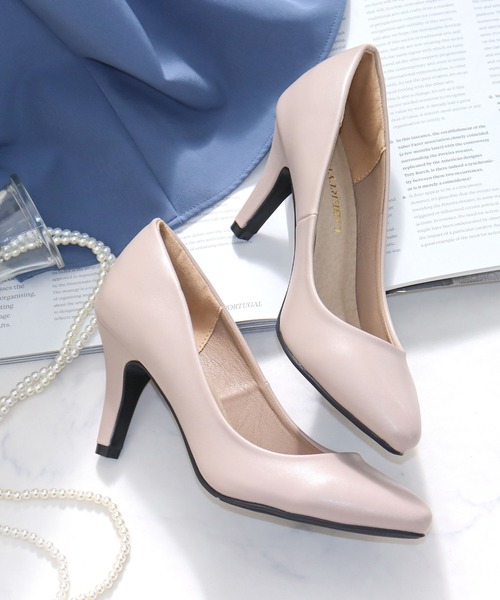 LibertyDoll（リバティードール）の「ポインテッドトゥ8cmピンヒールパンプス（パンプス・レディース・ホワイト系その他3/ブラック系その他5/グレー系その他/ベージュ系その他2/ホワイト/その他1/アイボリー/ゴールド/モスグリーン/イエロー系その他/ブルー系その他2/パープル/ブラック系その他6/ブラック系その他2/ブラック系その他4/グレイッシュベージュ/ピンクゴールド/ブラウン/キャメル/ゴールド系その他/ブラック系その他3/ベージュ/ブルー系その他/ブラック系その他7/ベージュ系その他3/ピンク/ブラウン系その他2/ピンクベージュ/ダークブラウン/シルバー系その他/グレー/ゼブラ/ブラウン系その他/グリーン系その他/レオパード/ワイン/ベージュ系その他/ブラック/オレンジ/マスタード/ネイビー/パイソン/ブラック系その他/ホワイト系その他2/ピンク系その他/チェック/サックスブルー/シルバー/レッド/その他/ライトブルー/ゴールド系その他2/その他2/ライトグリーン/ロイヤルブルー/ホワイト系その他/シルバー系その他2・M/LL/L/SS/XXS/4L/S/3L）」の22枚目の写真