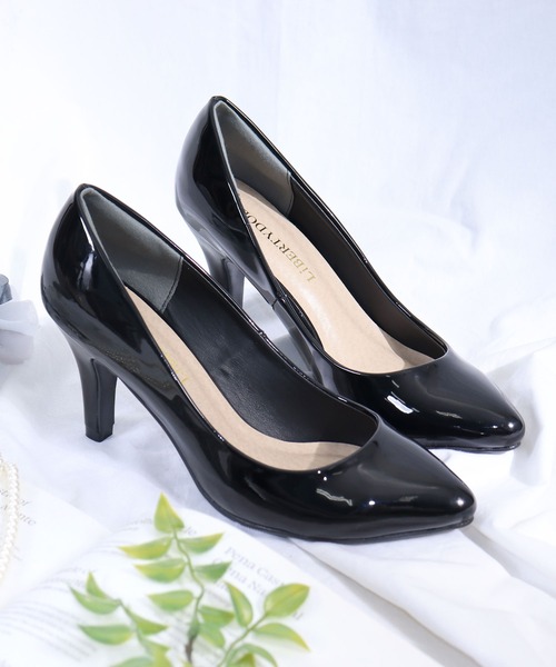 LibertyDoll（リバティードール）の「ポインテッドトゥ8cmピンヒールパンプス（パンプス・レディース・ホワイト系その他3/ブラック系その他5/グレー系その他/ベージュ系その他2/ホワイト/その他1/アイボリー/ゴールド/モスグリーン/イエロー系その他/ブルー系その他2/パープル/ブラック系その他6/ブラック系その他2/ブラック系その他4/グレイッシュベージュ/ピンクゴールド/ブラウン/キャメル/ゴールド系その他/ブラック系その他3/ベージュ/ブルー系その他/ブラック系その他7/ベージュ系その他3/ピンク/ブラウン系その他2/ピンクベージュ/ダークブラウン/シルバー系その他/グレー/ゼブラ/ブラウン系その他/グリーン系その他/レオパード/ワイン/ベージュ系その他/ブラック/オレンジ/マスタード/ネイビー/パイソン/ブラック系その他/ホワイト系その他2/ピンク系その他/チェック/サックスブルー/シルバー/レッド/その他/ライトブルー/ゴールド系その他2/その他2/ライトグリーン/ロイヤルブルー/ホワイト系その他/シルバー系その他2・M/LL/L/SS/XXS/4L/S/3L）」の11枚目の写真