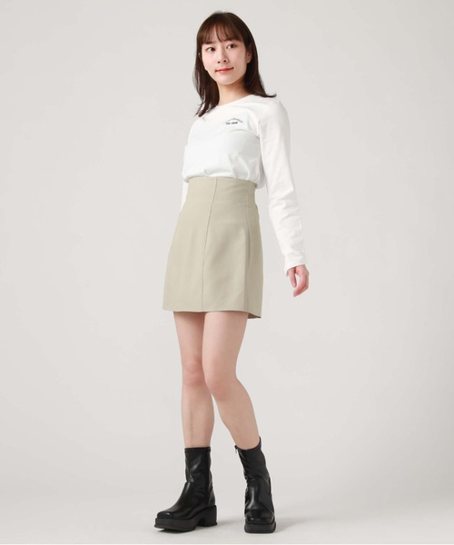 archives(アルシーヴ)の「アソート刺繍ロンT(Tシャツ/カットソー・レディース・ブラック/オフホワイト/チャコールグレー/ホワイト・MEDIUM)」の14枚目の写真