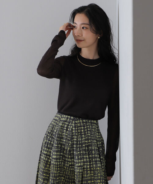 Demi-Luxe BEAMS（デミルクス ビームス）の「AK+1 / シアースリーブ クルーネックニット（ニット/セーター・レディース・ネイビー/オフホワイト/チャコールグレー・ONE SIZE）」の2枚目の写真