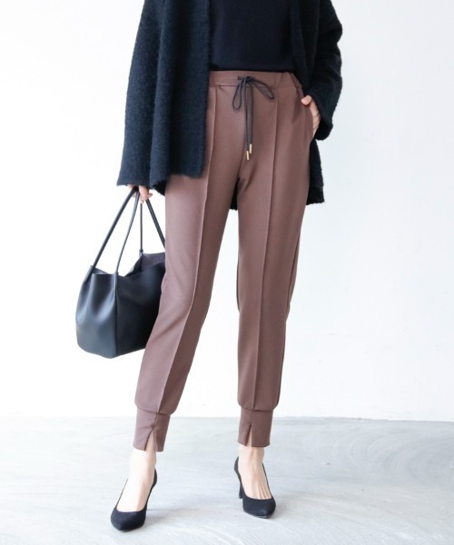 M.deux（エムドゥ）の「〇スリットジョガーパンツ〇（その他パンツ・レディース・ブラック/ブラウン・MEDIUM）」の3枚目の写真