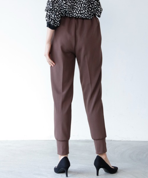 M.deux（エムドゥ）の「〇スリットジョガーパンツ〇（その他パンツ・レディース・ブラック/ブラウン・MEDIUM）」の9枚目の写真